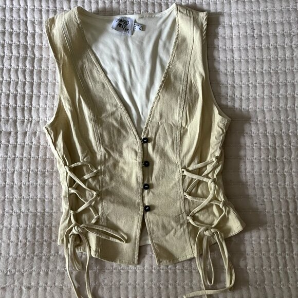Princess Polly Stavia Vest Top - Picture 1 of 2